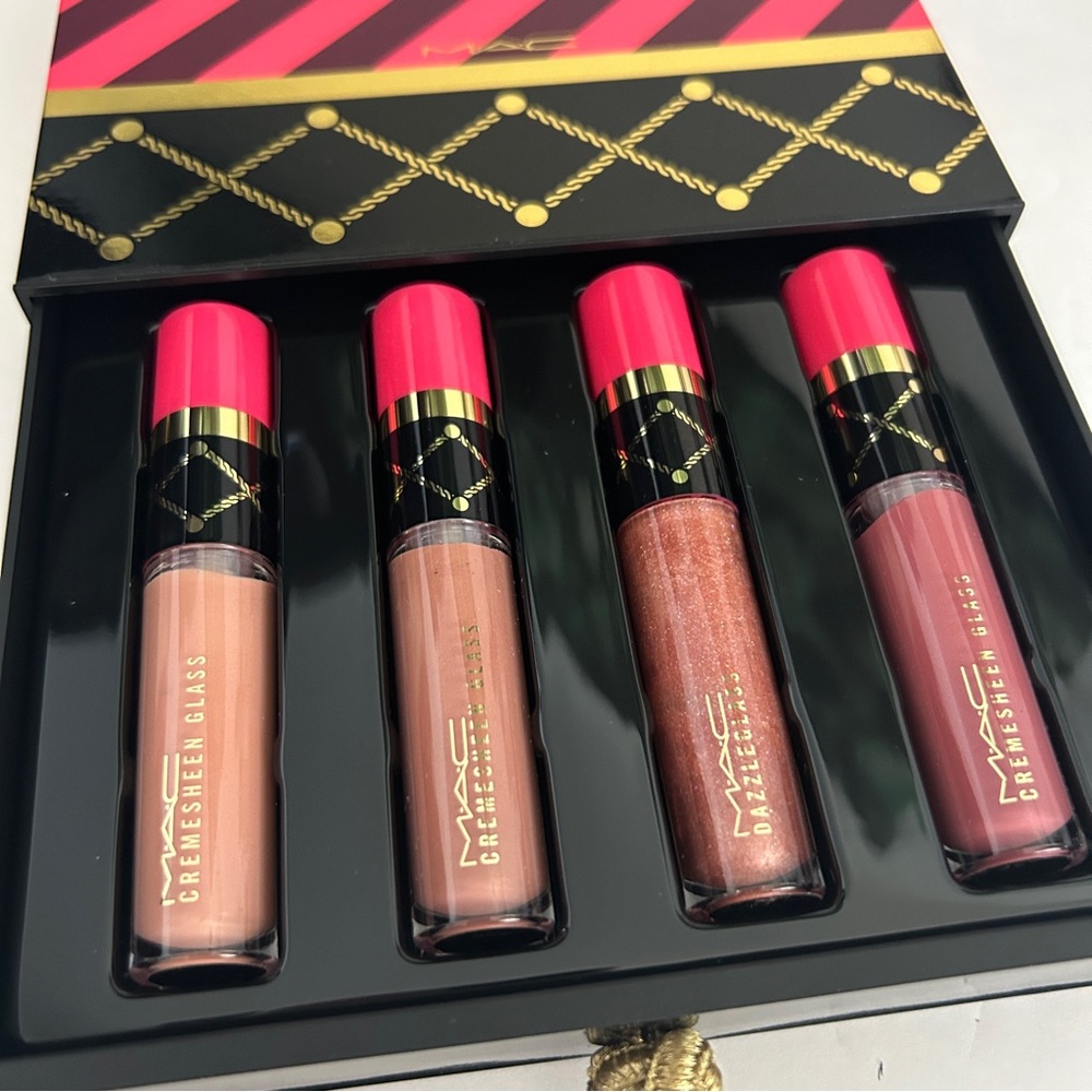 MAC Cosmetics Nutcracker Sweet Nude Lip Gloss Kit New in Box - Picture 2 of 5
